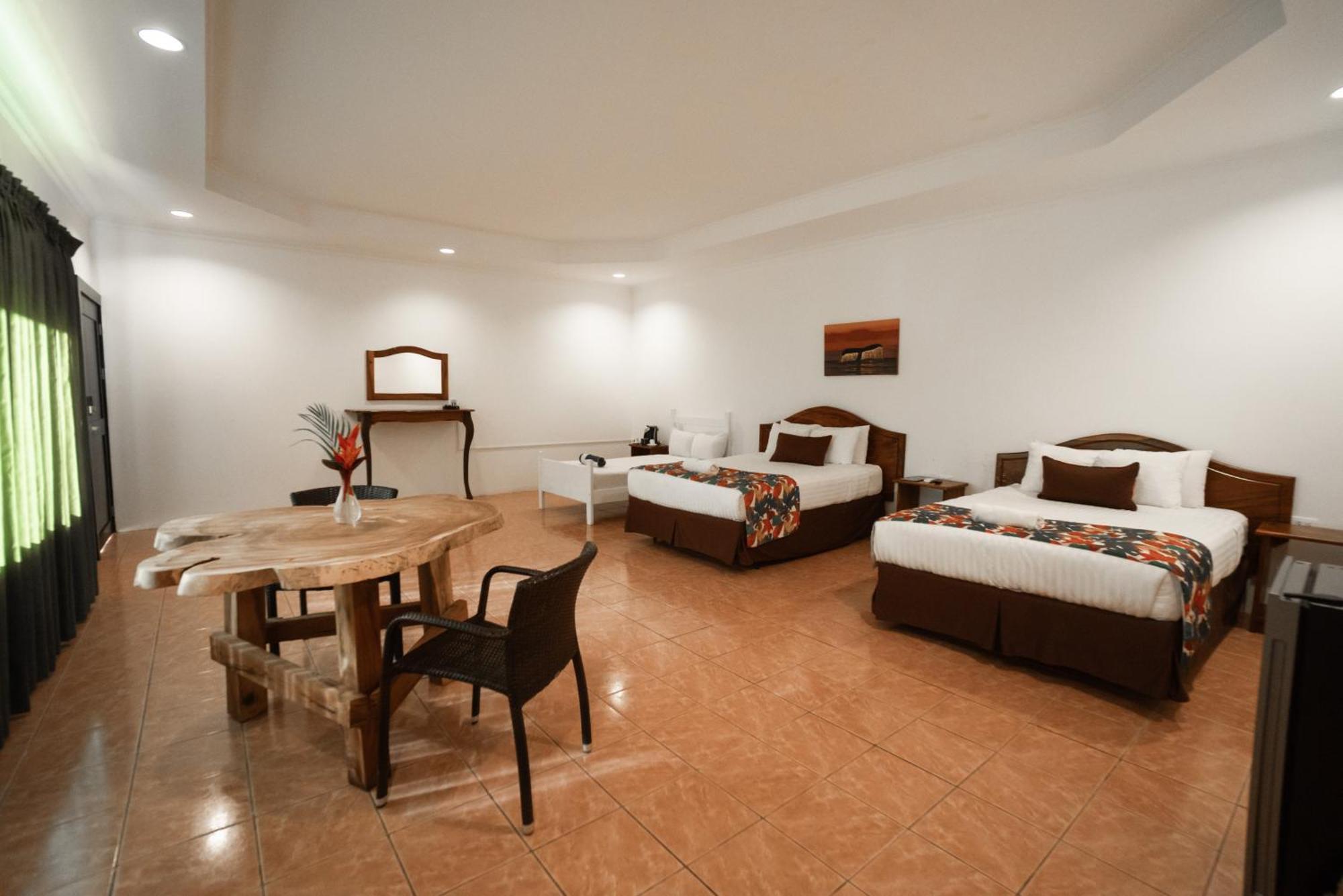 Hotel Costa Pacifica Esterillos Kültér fotó