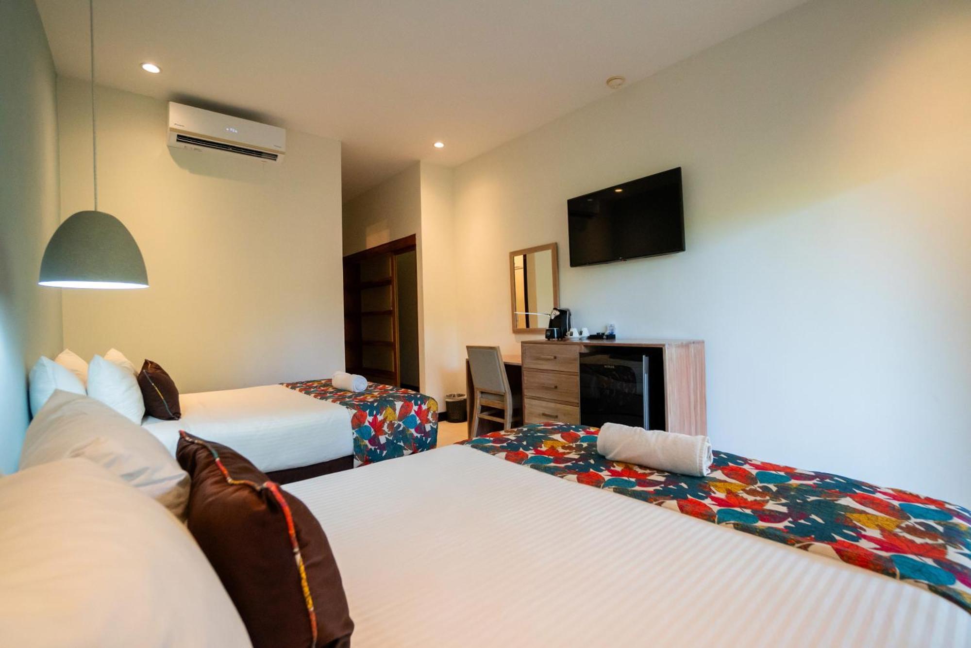 Hotel Costa Pacifica Esterillos Kültér fotó